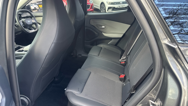 Ford Explorer 210kW Select 77kWh 5dr Auto Electric Estate